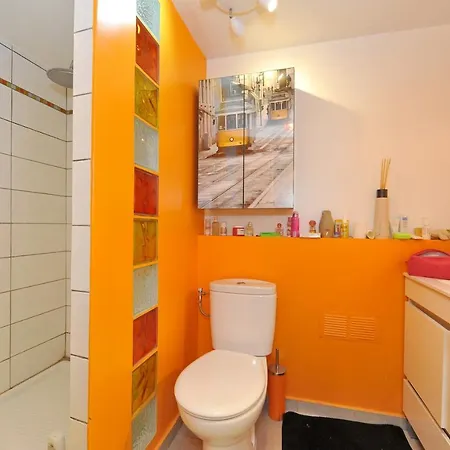 House With 5 Bedrooms In With Wonderful City View Enclosed Garden And Wifi بيت للعطل